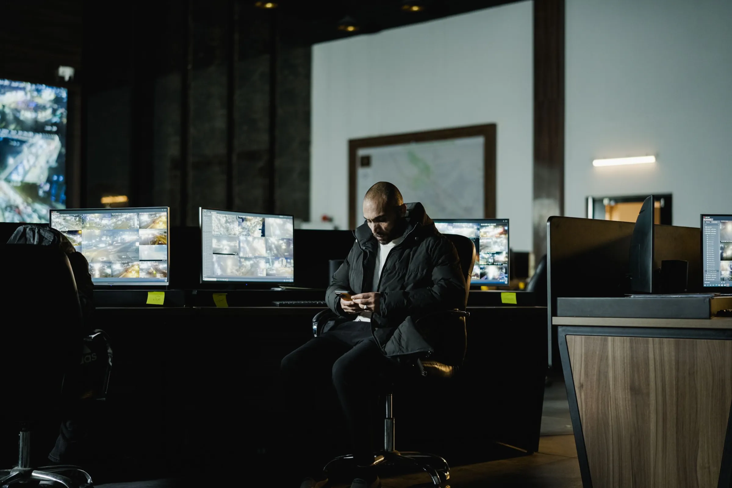 Enterprise cybersecurity monitoring
